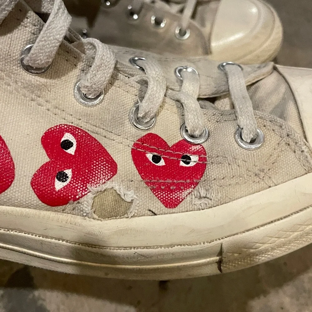 Converse Comme des Garçons men’s 11 hightop used Laceup red hearts ❤️ - Picture 6 of 9